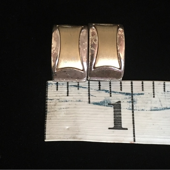 VINTAGE Monet Gold and Silver Tone Clip On Earrings - Picture 11 of 11